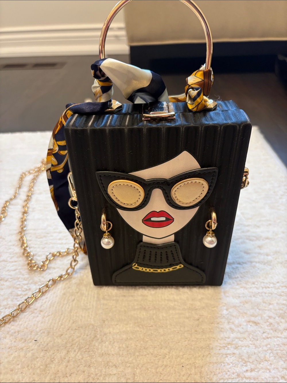 Girls Stylish Black Novelty Face Crossbody Bag with Gold Chain